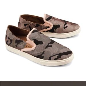 Olukai Women's Pehuea Pa'l Pink Camo Slip-On Sneakers